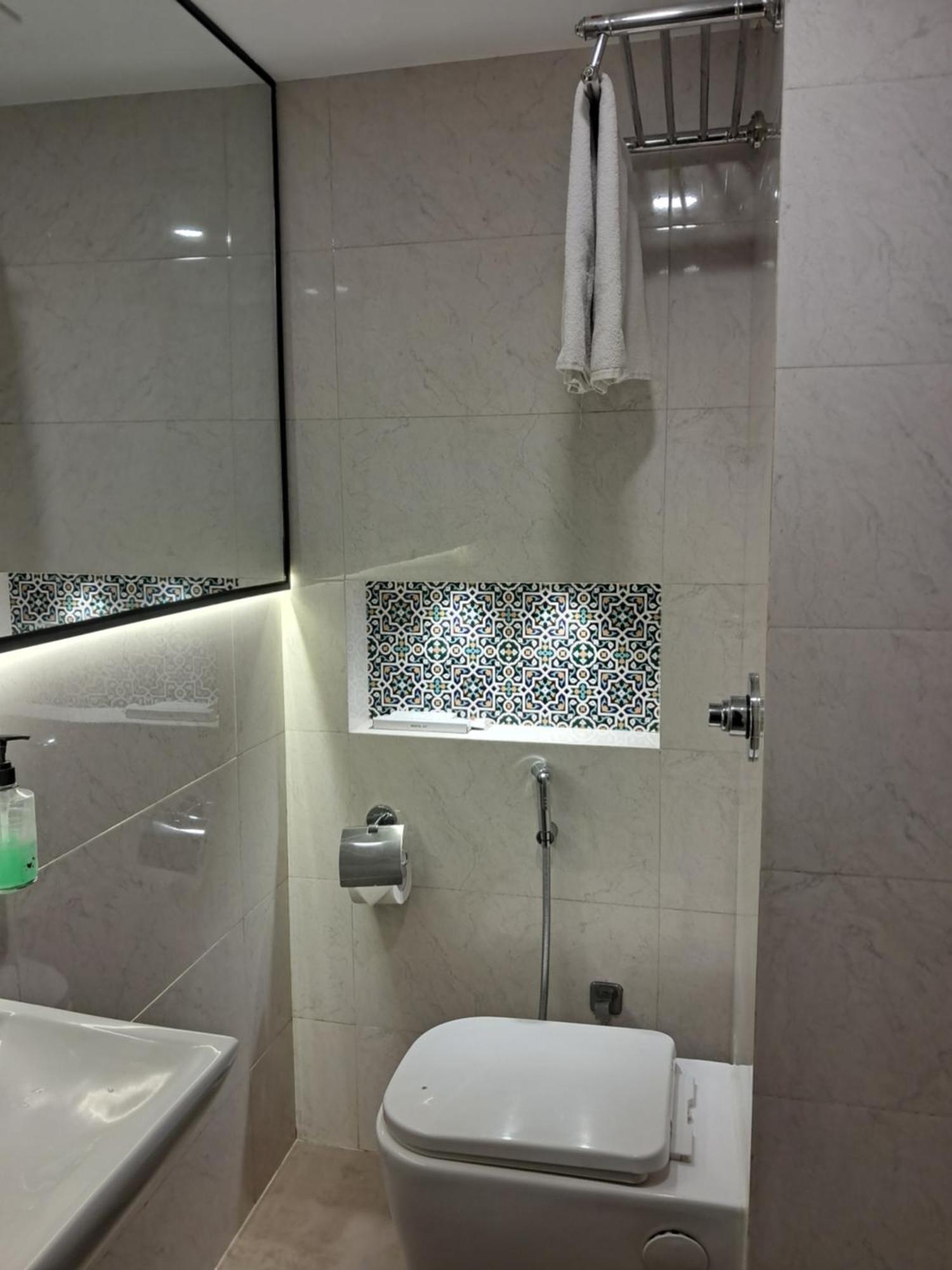 Click Hotels Andheri Midc Bombay Eksteriør billede