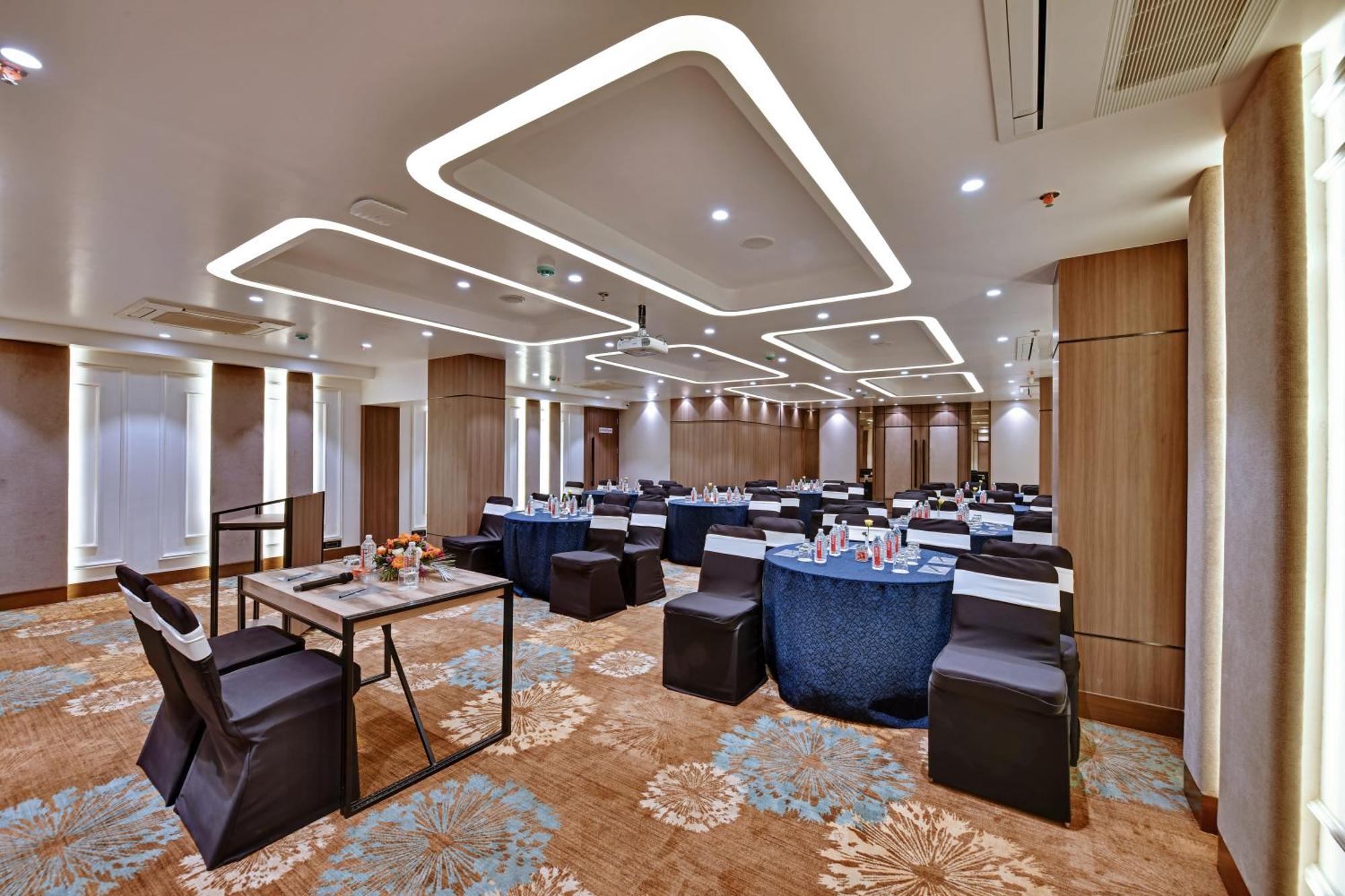 Click Hotels Andheri Midc Bombay Eksteriør billede
